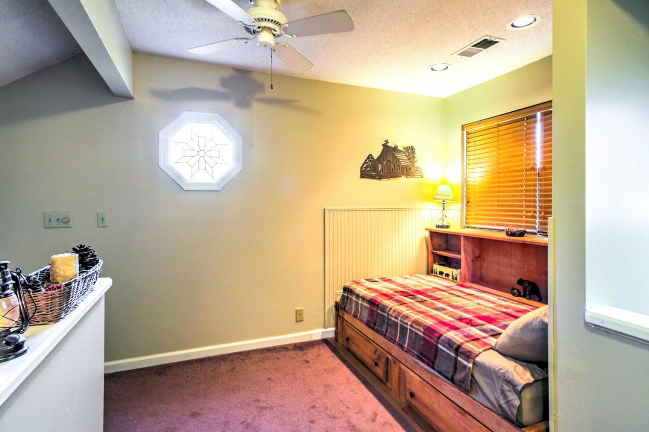 Tree Top Dream Cabin With Hot Tub In Gatlinburg! Exterior foto